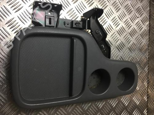 Used Cup/Object holder HONDA CR-V I (RD) 2.0 16V 4WD (RD1, RD3) (147 hp) 24809541