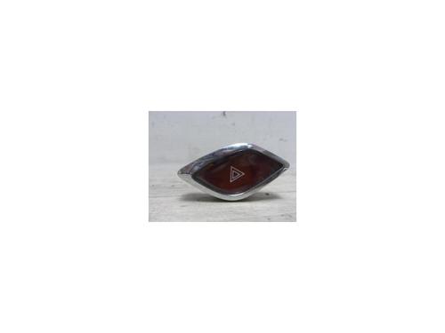 Used Warning switch CITROËN DS3 (SA_) 1.6 HDi 90 (92 hp) 13228895