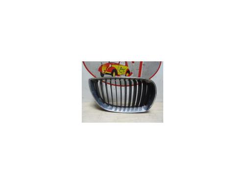 Used Grille BMW 1 (E87) 118 d (122 hp) 23033530