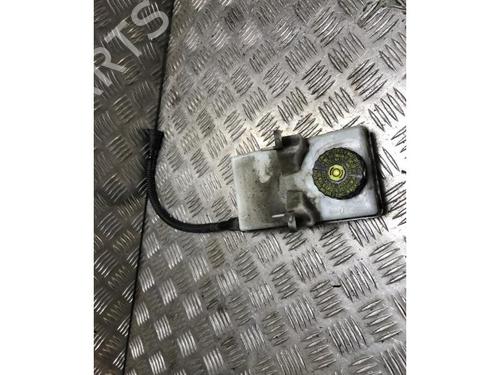 Brake fluid reservoir PEUGEOT 3008 I MPV (0U_) 1.6 HDi | BP27520988M118 