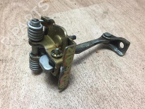 Used Hinge/Door check strap Hinge/Door check strap PEUGEOT 307 (3A/C) 2.0 HDi 90 (90 hp) 13267188 13267188