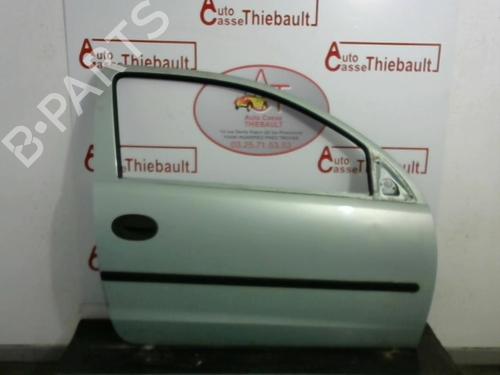 Used Right front door Right front door OPEL CORSA C (X01) 1.3 CDTI (F08, F68) (70 hp) 30780608 30780608