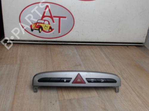 Used Warning switch PEUGEOT 308 I (4A_, 4C_) 2.0 HDi (136 hp) 13228801