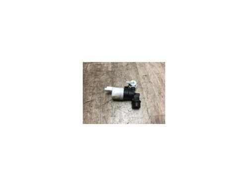 Used Washer pump PEUGEOT 308 II (LB_, LP_, LW_, LH_, L3_) 1.5 BlueHDI 100 (102 hp) 20624288