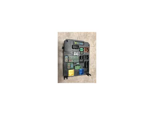 Used Fuse box PEUGEOT 508 I (8D_) 2.0 BlueHDi 180 (180 hp) 20624441