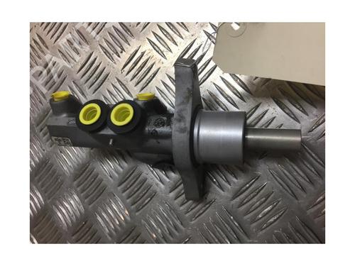 Brake master cylinder VW GOLF VI (5K1) 1.6 TDI | BP25880859M77 
