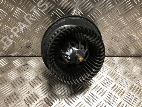 Used Heater blower motor Heater blower motor VW GOLF VII (5G1, BQ1, BE1, BE2) 1.6 TDI (105 hp) 34415921 34415921