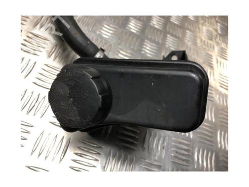 Power steering reservoir VOLVO V40 Estate (645) 1.8 | BP23270772M117 