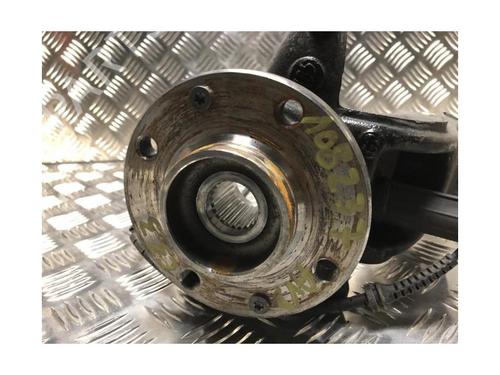 Right front steering knuckle CITROËN C3 III (SX) 1.2 THP 110 (SXHNPS, SXHNZT, SXHNZ6) | BP26540369M26 