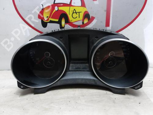 Used Instrument cluster VW GOLF VI (5K1) 1.6 TDI (105 hp) 23067639