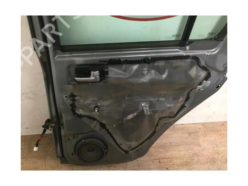 Right rear door SUZUKI SWIFT III (MZ, EZ) 1.3 DDiS (RS413D) | BP13284113C5 