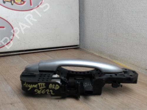 Rear right exterior door handle RENAULT MEGANE III Hatchback (BZ0/1_, B3_) 1.9 dCi (BZ0N, BZ0J) | BP13284602C130 