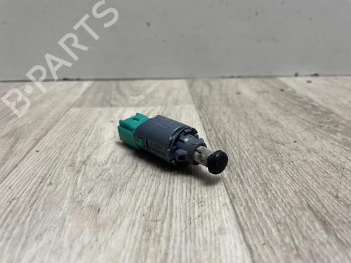 Used Switch RENAULT MEGANE III Hatchback (BZ0/1_, B3_) 1.2 TCe (BZ2B, BZ11) (116 hp) 13387010