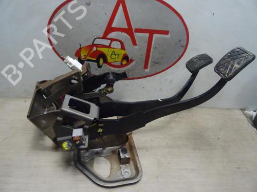 Used Pedal SUZUKI SWIFT III (MZ, EZ) 1.3 DDiS (RS413D) (75 hp) 12971291