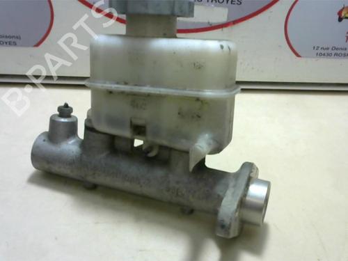Brake master cylinder HYUNDAI SANTA FÉ I (SM) 2.0 CRDi 4x4 | BP13276819M77 