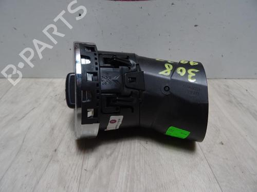 Used Air vent PEUGEOT 308 SW I (4E_, 4H_) 1.6 16V (150 hp) 13283350