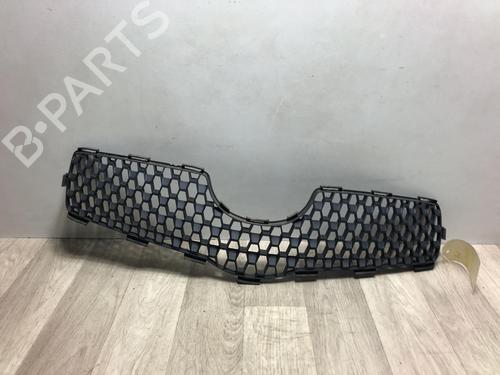 Used Grille TOYOTA YARIS (_P9_) 1.3 VVT-i (SCP90_, SCP90R) (87 hp) 20614753