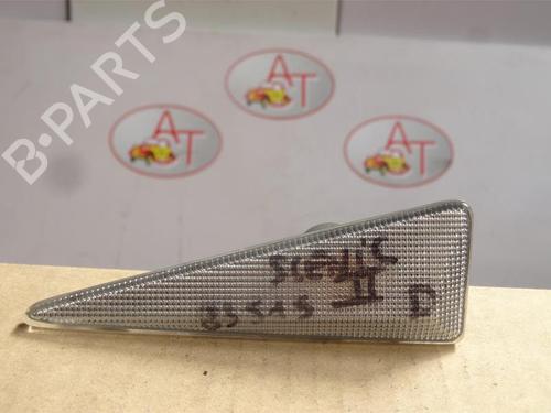 Used Right side indicator RENAULT SCÉNIC II (JM0/1_) 1.9 dCi (JM0G, JM12, JM1G, JM2C) (120 hp) 13266082