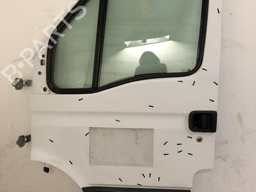 Dør venstre fortil RENAULT MASTER II Van (FD) 2.5 dCi 100 (FD0U, FD0V, FD3U, FD3V, FD8U, FD8V) (99 hp) 31200775