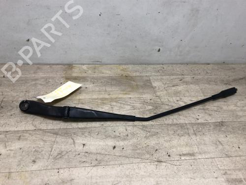 Used Front windshield wiper arm MERCEDES-BENZ A-CLASS (W169) A 180 CDI (169.007, 169.307) (109 hp) 19940397