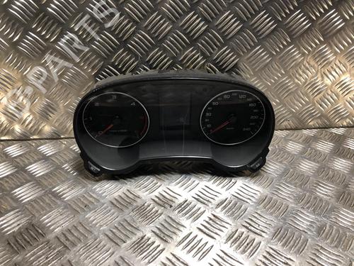 Used Instrument cluster AUDI A1 (8X1, 8XK) 1.6 TDI (105 hp) 31185742