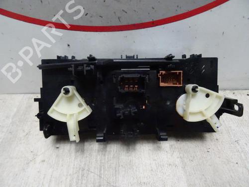 Used Climate control CITROËN C3 II (SC_) 1.4 (73 hp) 13277936