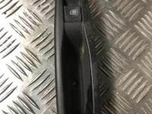 Pulsantiera posteriore sinistra RENAULT CAPTUR I (J5_, H5_) 1.5 dCi 90 (J5N4, J5M5, J5MW, J5M6, J5AL, J5AJ) (90 hp) 30755215