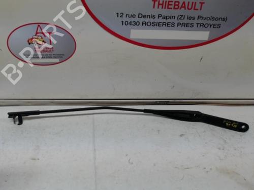Used Front windshield wiper arm FORD FOCUS II (DA_, HCP, DP) 1.6 TDCi (90 hp) 25026912