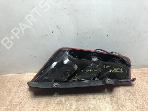 Used Right taillight FIAT GRANDE PUNTO (199_) 1.3 D Multijet (75 hp) 25305211