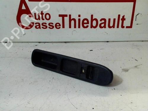 Right front window switch PEUGEOT 307 (3A/C) 2.0 HDi 90 | BP13037274I26
