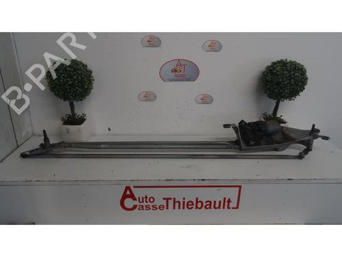 Used Front wiper motor RENAULT MODUS / GRAND MODUS (F/JP0_) 1.5 dCi (FP0F, JP0F) (86 hp) 13036745