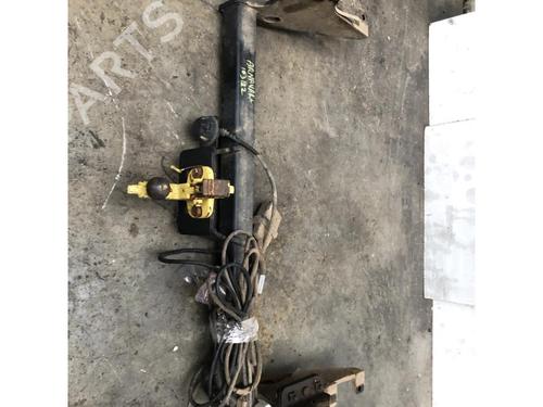 Used Tow ball/Mechanism NISSAN NAVARA NP300 Pickup (D23, D23T) 2.3 dCi 4x4 (D231) (163 hp) 20613795