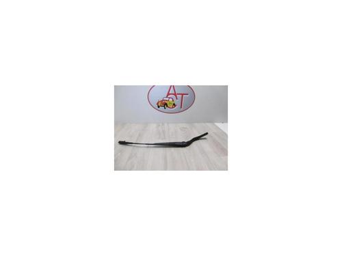 Used Front windshield wiper arm ALFA ROMEO MITO (955_) 1.3 MultiJet (955AXP1A, 955AYC1A) (95 hp) 20632290