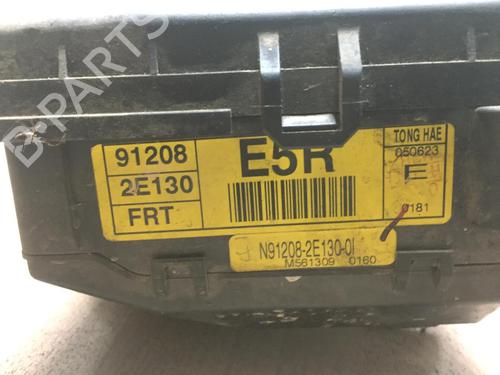 Used Fuse box HYUNDAI TUCSON (JM) 2.0 CRDi All-wheel Drive (136 hp) 13267663