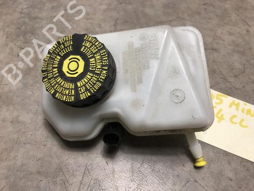 Used Brake master cylinder MINI MINI CLUBMAN (F54) Cooper (136 hp) 20925564