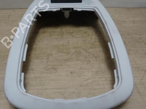 display-monitor-peugeot-508-sw-i-8e_-16-bluehdi-120-2010-2011-2012-2013-2014-2015-2016-2017-2018-12972035 main image