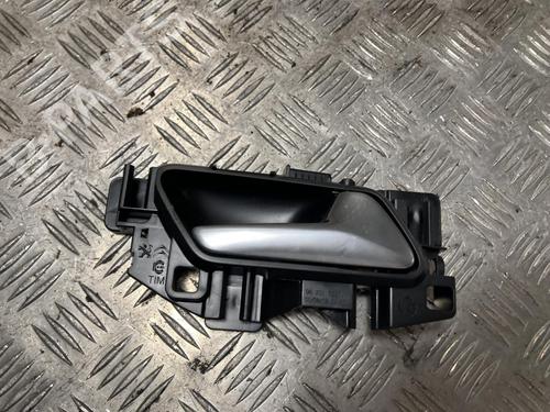Used Rear right interior door handle Rear right interior door handle PEUGEOT 208 II (UB_, UP_, UW_, UJ_) 1.2 PureTech 100 (101 hp) 36138848 36138848