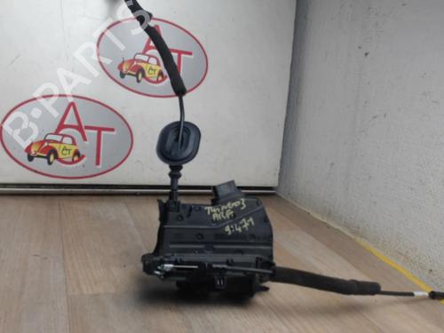 rear-left-lock-renault-twingo-iii-bcm_-bca_-09-tce-90-bcm9-bcm2-825033289r-2014-13281857 main image