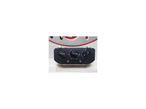 Used Climate control RENAULT CLIO II (BB_, CB_) 1.4 (B/CB0C, B/CB0S) (75 hp) 13278040