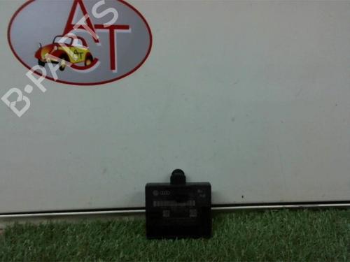 Elektronisk modul AUDI A6 C7 Avant (4G5, 4GD) 2.0 TDI (177 hp) 30672792