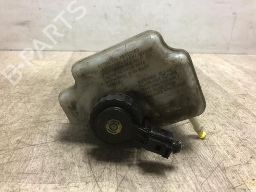 Used Brake master cylinder AUDI A3 (8P1) 2.0 TDI 16V (140 hp) 32773253