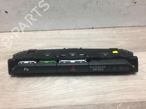 Used Warning switch VW PASSAT B8 Variant (3G5, CB5) 2.0 TDI 4motion (190 hp) 23034262