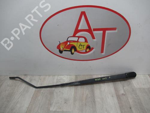 Used Front windshield wiper arm PEUGEOT 1007 (KM_) 1.4 HDi (68 hp) 20632205