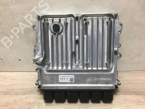 Used Engine control unit (ECU) BMW 5 (G30, F90) 530 e Plug-in Hybrid (252 hp) 28591313