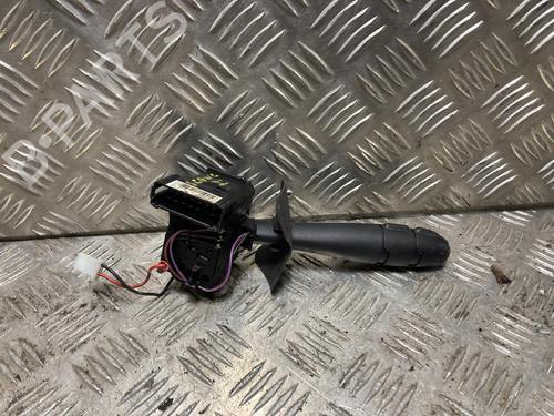 Used Switch RENAULT MEGANE I (BA0/1_) 1.9 dCi (BA05, BA1F) (102 hp) 31200821
