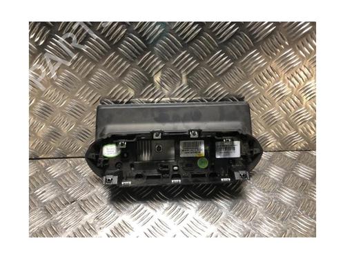 Display monitor PEUGEOT 208 II (UB_, UP_, UW_, UJ_) 1.2 PureTech 100 | BP27861043C48 