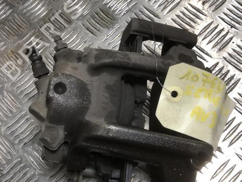 Used Right front brake caliper BMW 1 (F21) 118 d (150 hp) 24314161