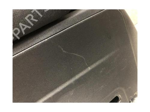 Armrest / Center console PEUGEOT 208 II (UB_, UP_, UW_, UJ_) 1.2 PureTech 100 | BP25748341I20 