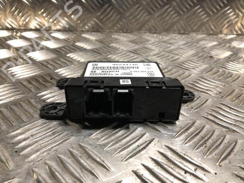 Steuergerät für CHEVROLET ORLANDO (J309) 2.0 D (131 hp) 31185631