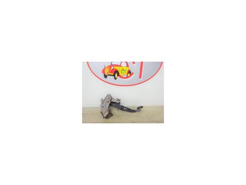 Used Clutch pedal NISSAN X-TRAIL I (T30) 2.2 Di 4x4 (114 hp) 13036389